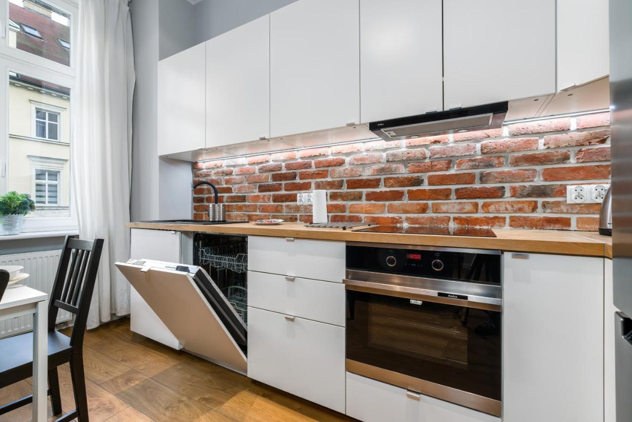 Old Town Apartment Garbary By Noclegi Renters Poznań Eksteriør bilde