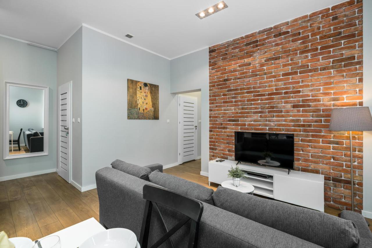 Old Town Apartment Garbary By Noclegi Renters Poznań Eksteriør bilde
